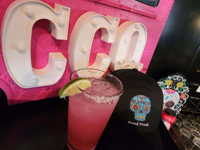 Chile con Quesadilla A food truck featuring award winning green chile